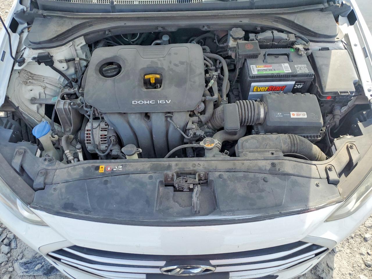 2017 Hyundai Elantra Se - zdjęcie 11