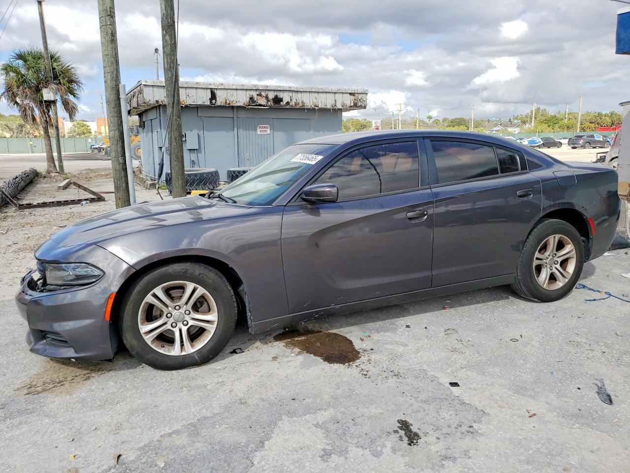 2019 Dodge Charger Sxt - zdjęcie główne
