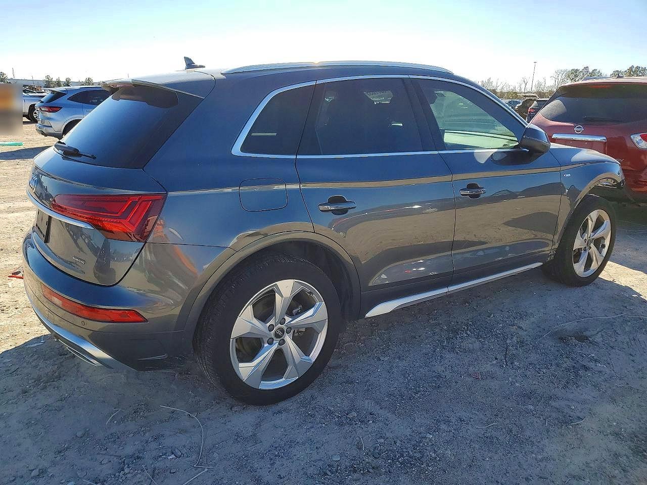 2022 Audi Q5 Premium Plus 45 - zdjęcie 3