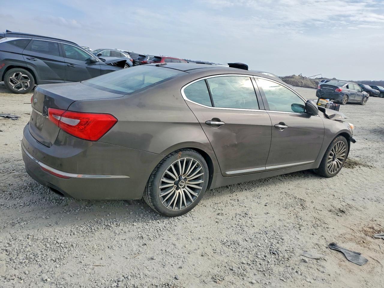 2014 Kia Cadenza Premium - zdjęcie 3