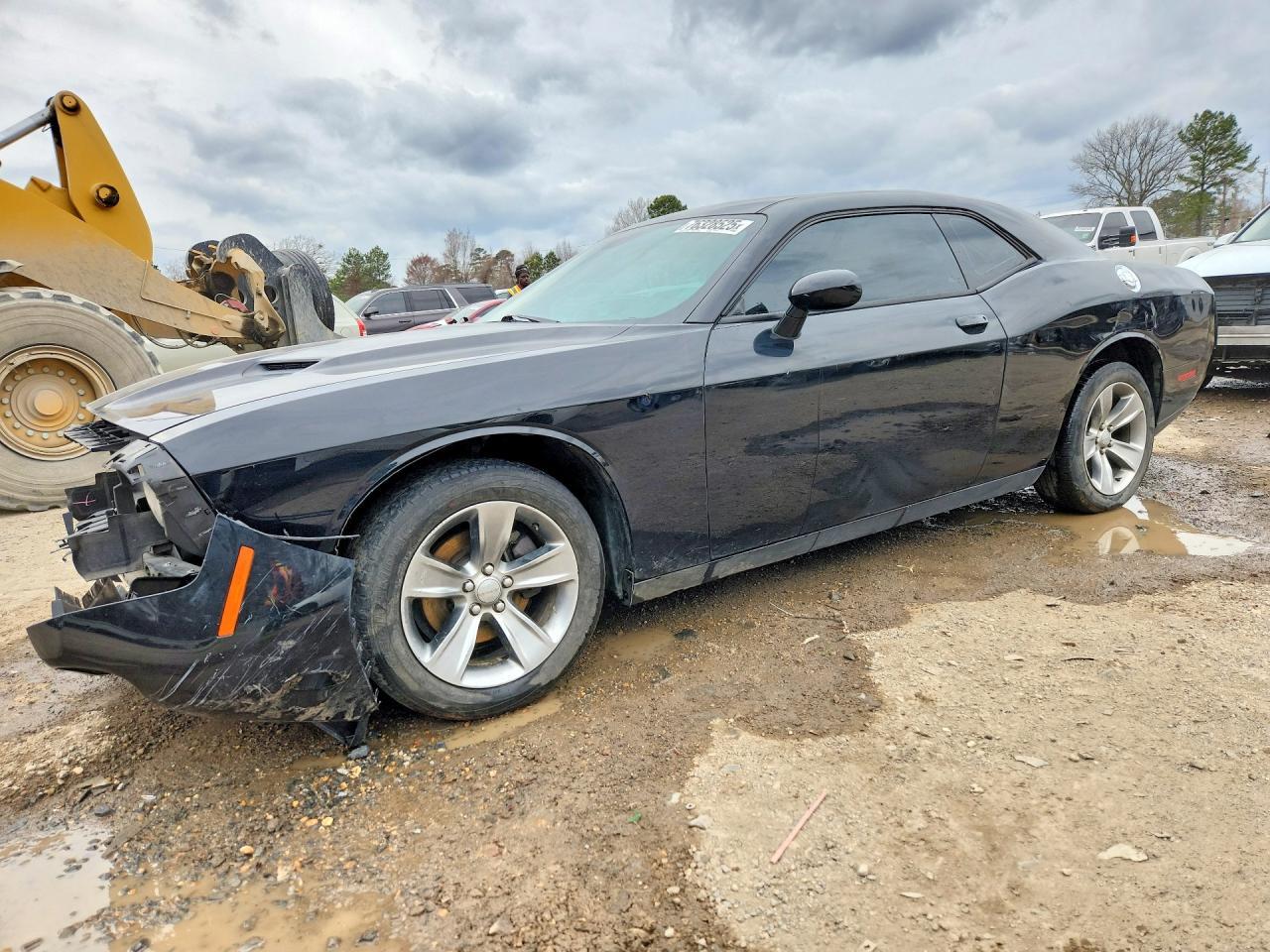 2016 Dodge Challenger Sxt - zdjęcie główne