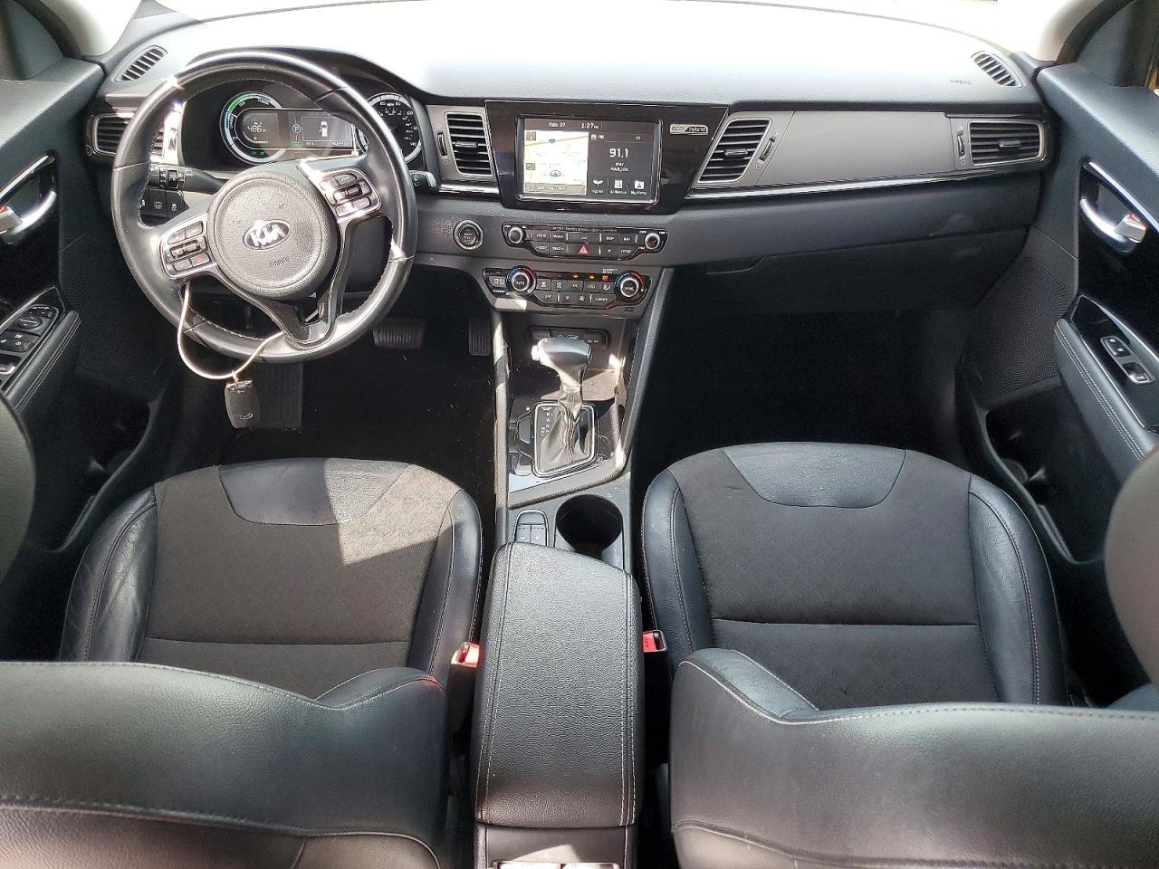 2019 Kia Niro S Touring - zdjęcie 8