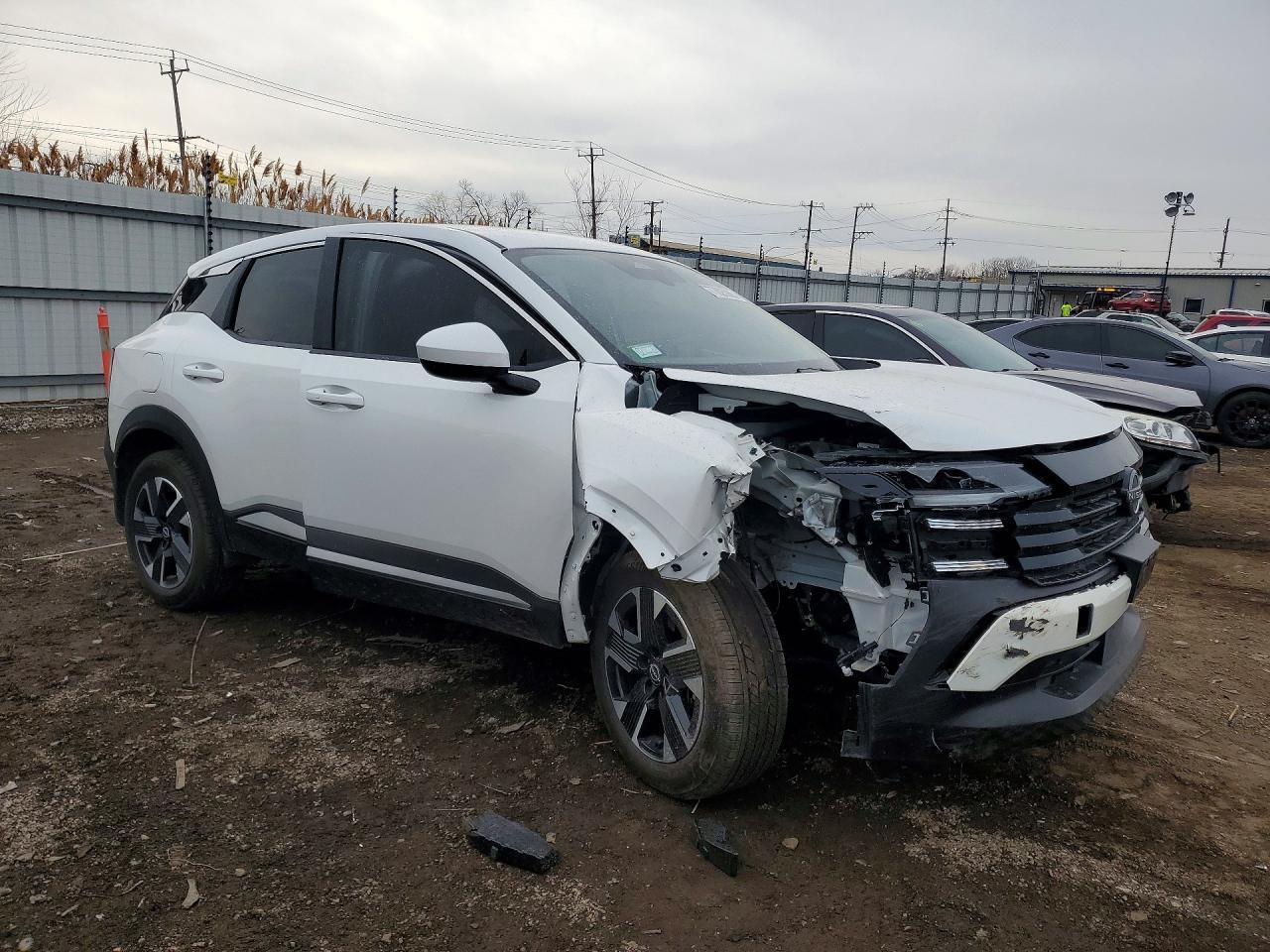 2025 Nissan Kicks Sv - zdjęcie 4