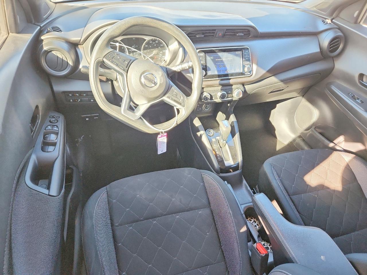 2020 Nissan Kicks S - zdjęcie 8