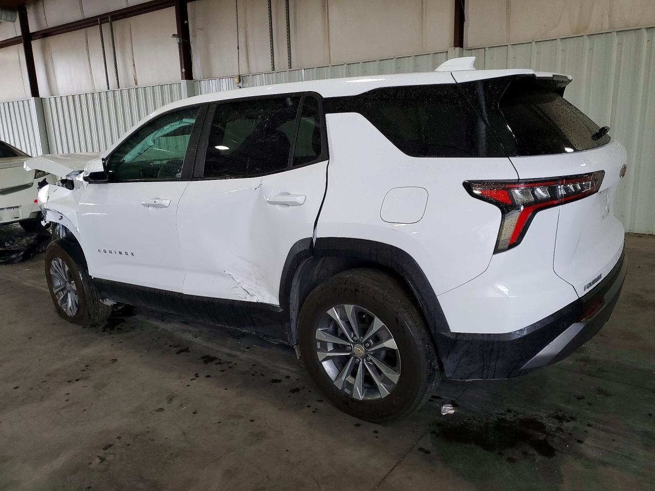 2025 Chevrolet Equinox Lt - zdjęcie 2