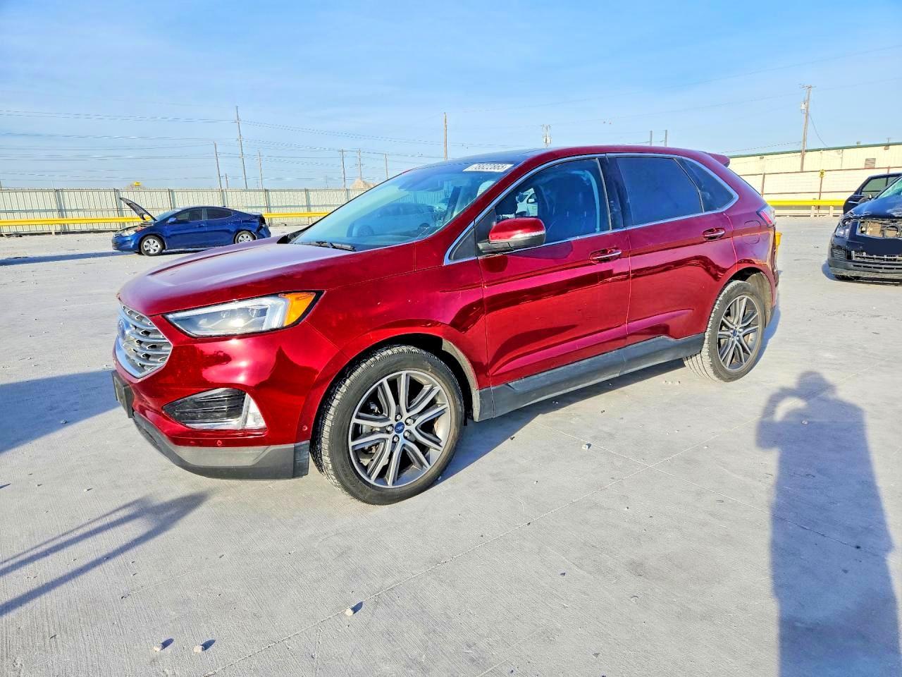 2019 Ford Edge Titanium - zdjęcie główne