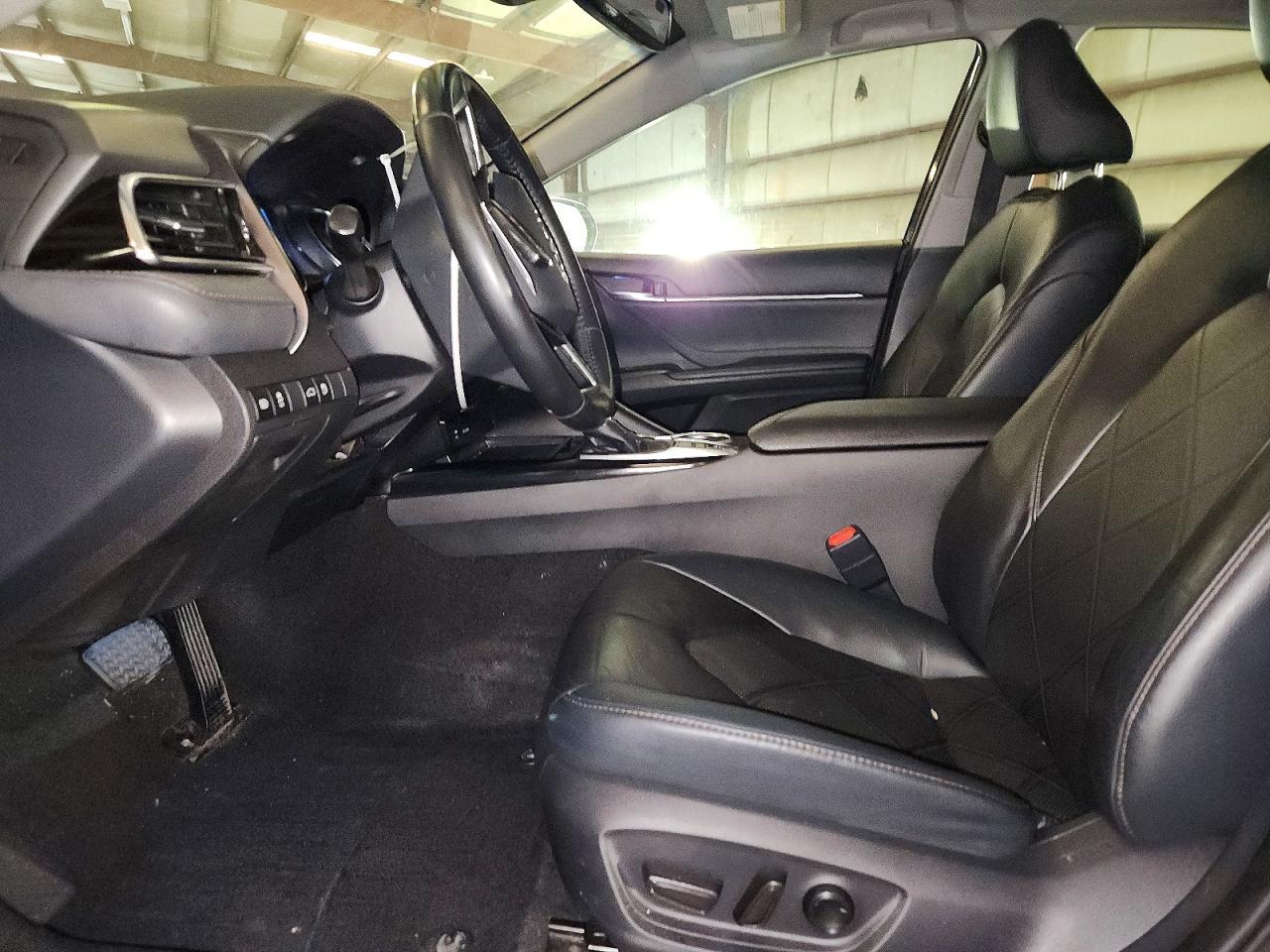 2018 Toyota Camry Xle - zdjęcie 7