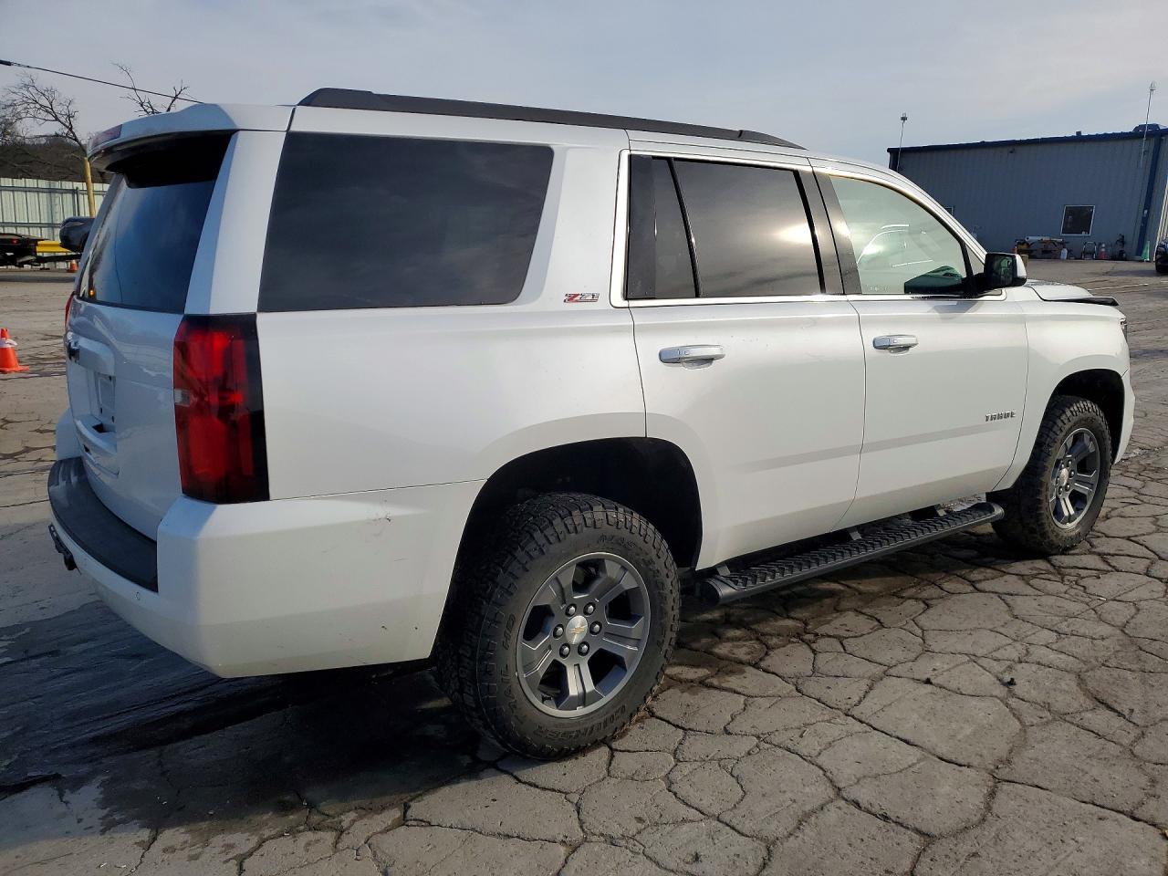2018 Chevrolet Tahoe K1500 Lt - zdjęcie 3