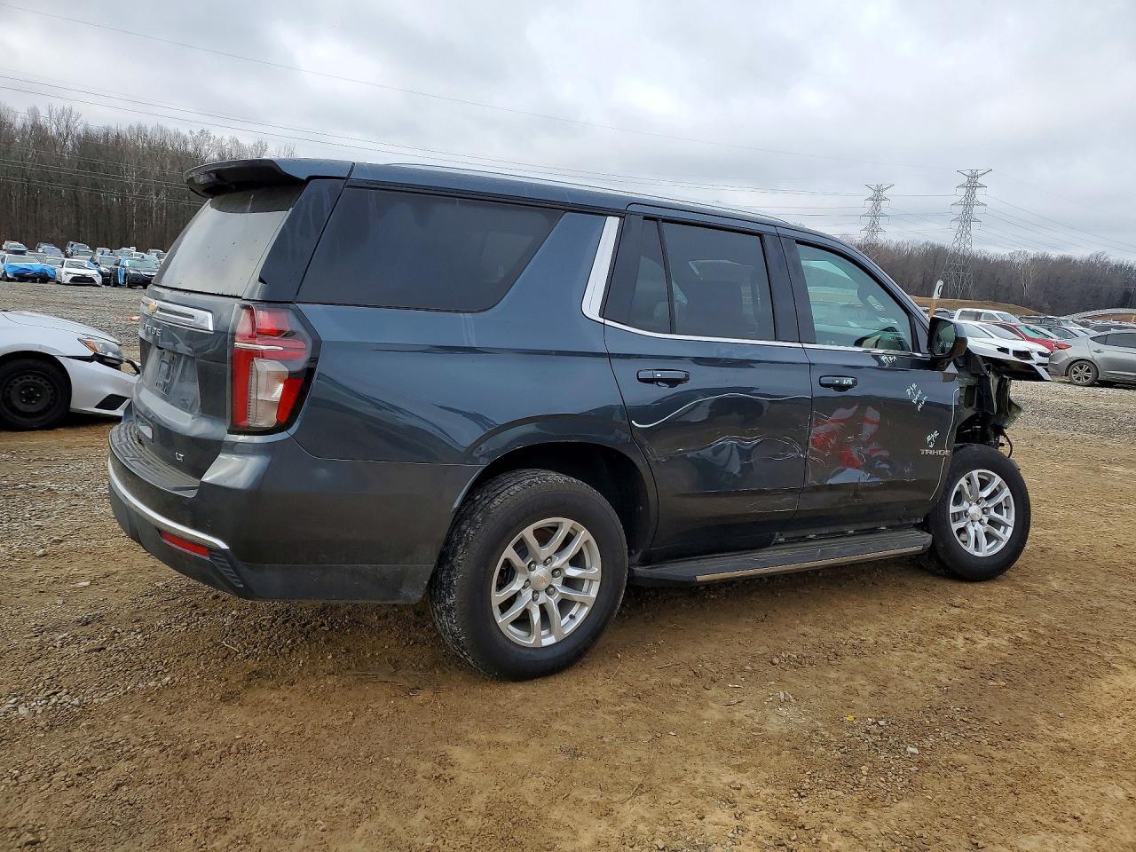 2021 Chevrolet Tahoe C1500 Lt - zdjęcie 3