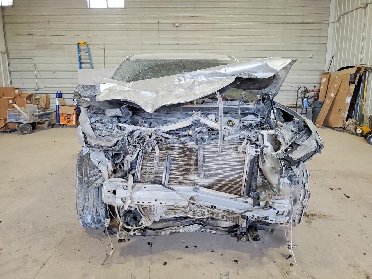 2022 Chevrolet Traverse Ls - zdjęcie 5