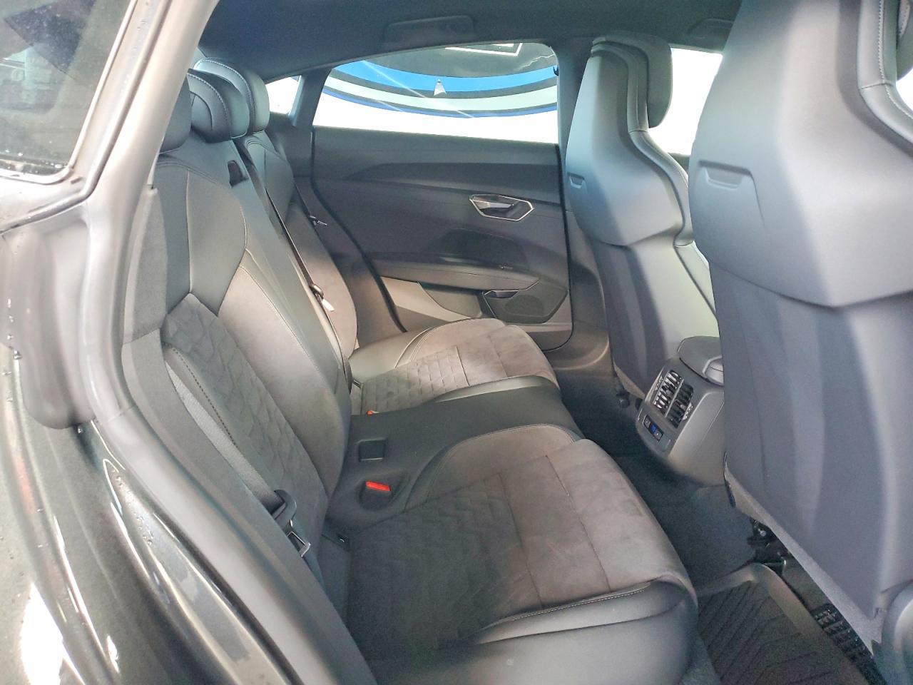 2024 Audi E-Tron Gt Premium Plus - zdjęcie 10