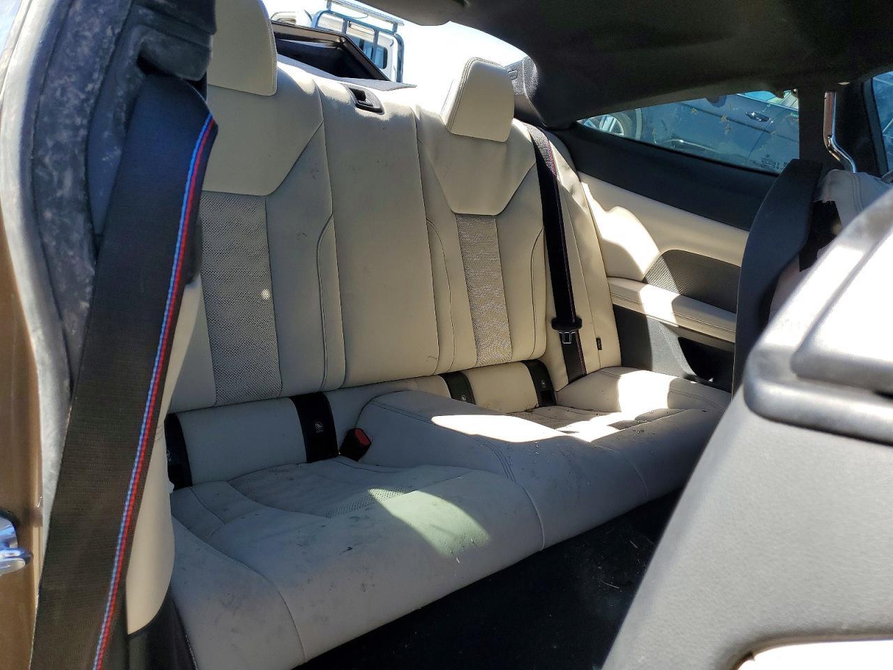 2025 BMW M4 Competition - zdjęcie 10