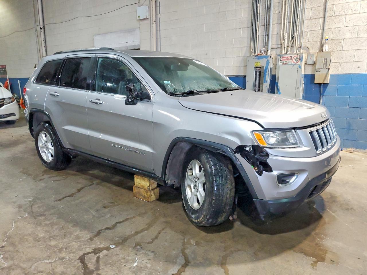 2015 Jeep Grand Cherokee Laredo - zdjęcie 4