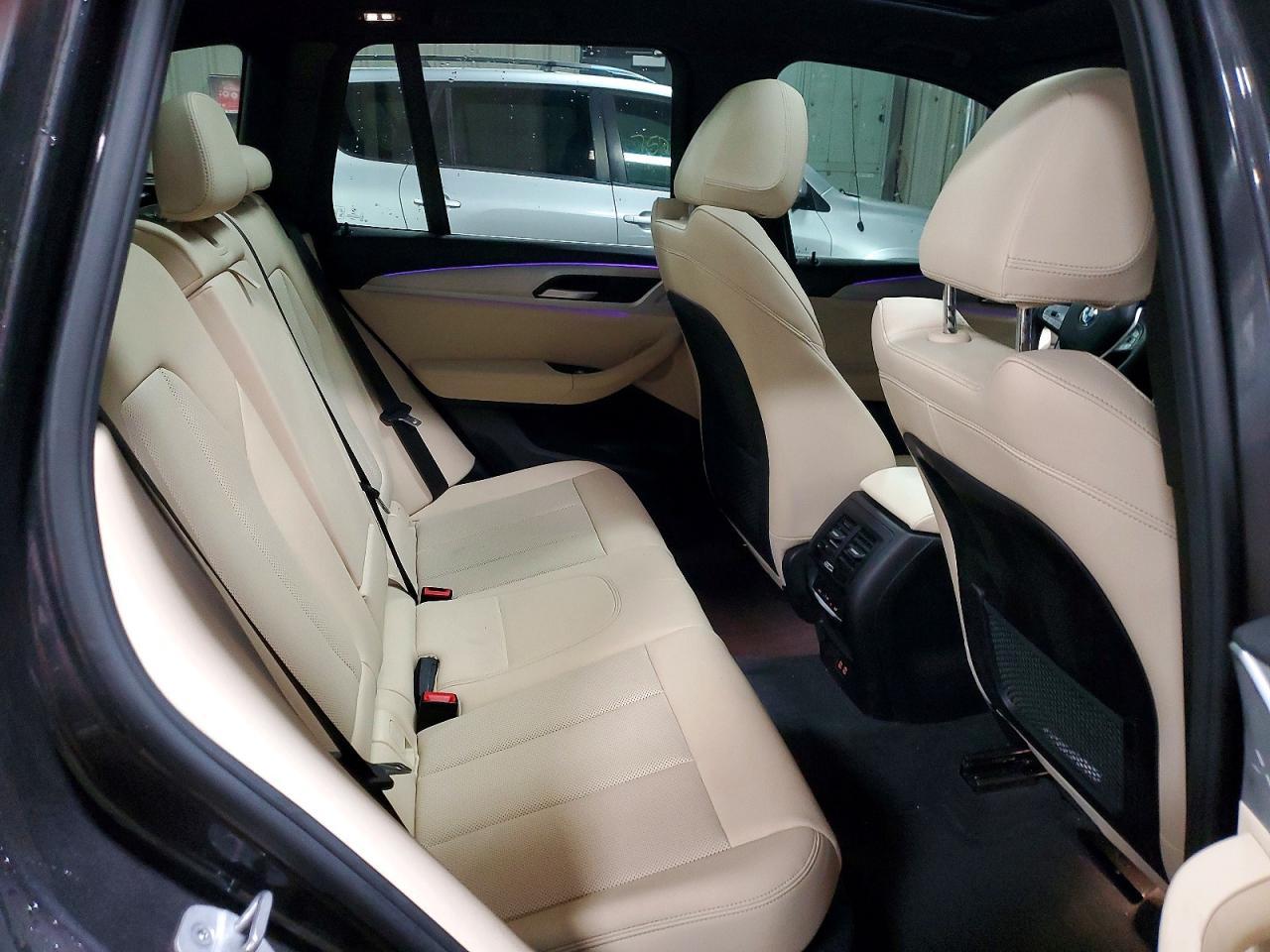 2024 BMW X3 xDrive30I - zdjęcie 10