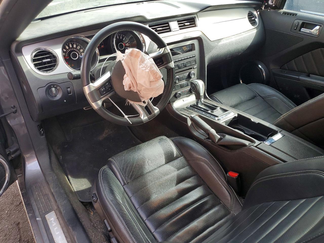 2014 Ford Mustang - zdjęcie 8