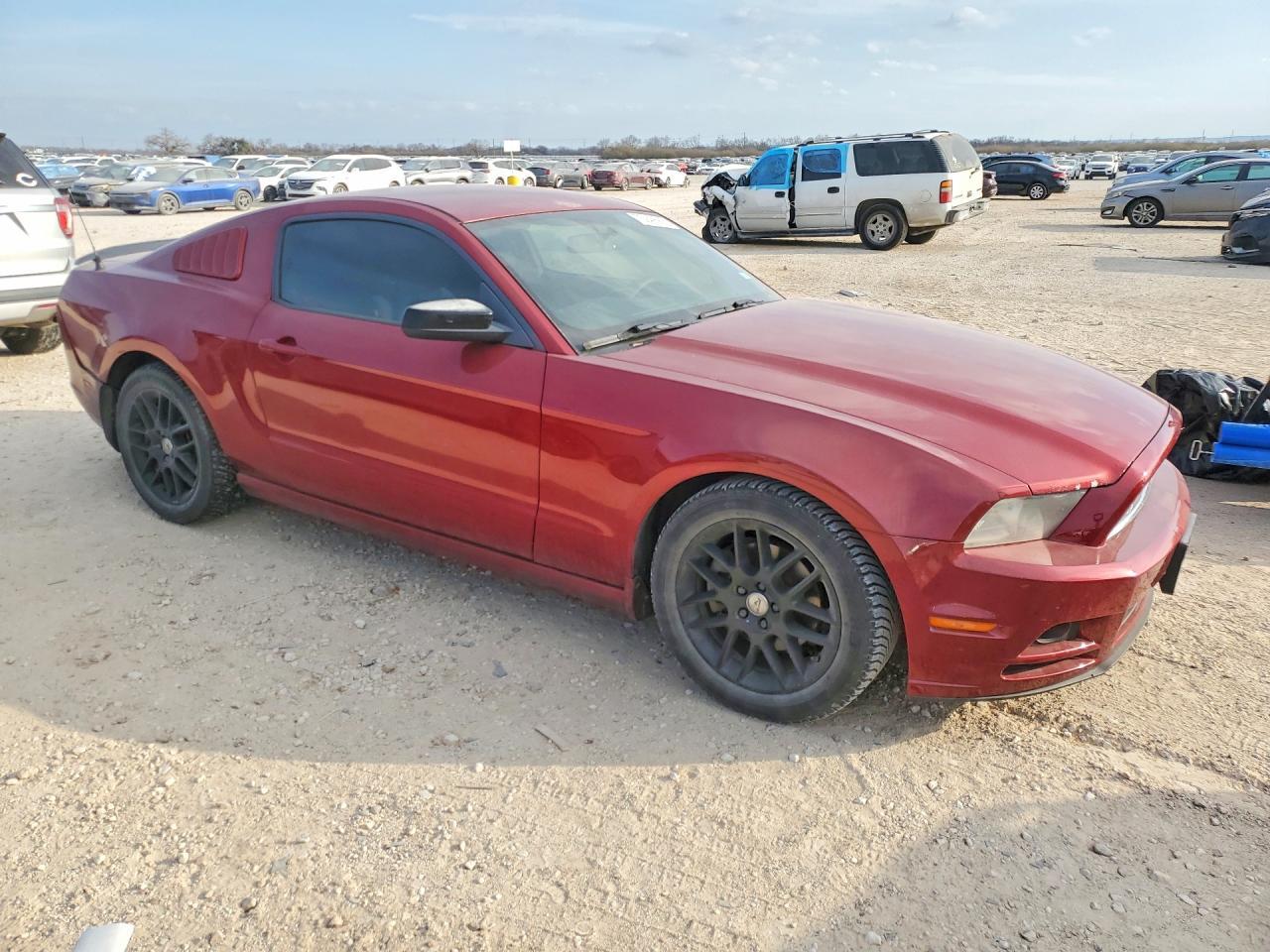 2014 Ford Mustang - zdjęcie 4