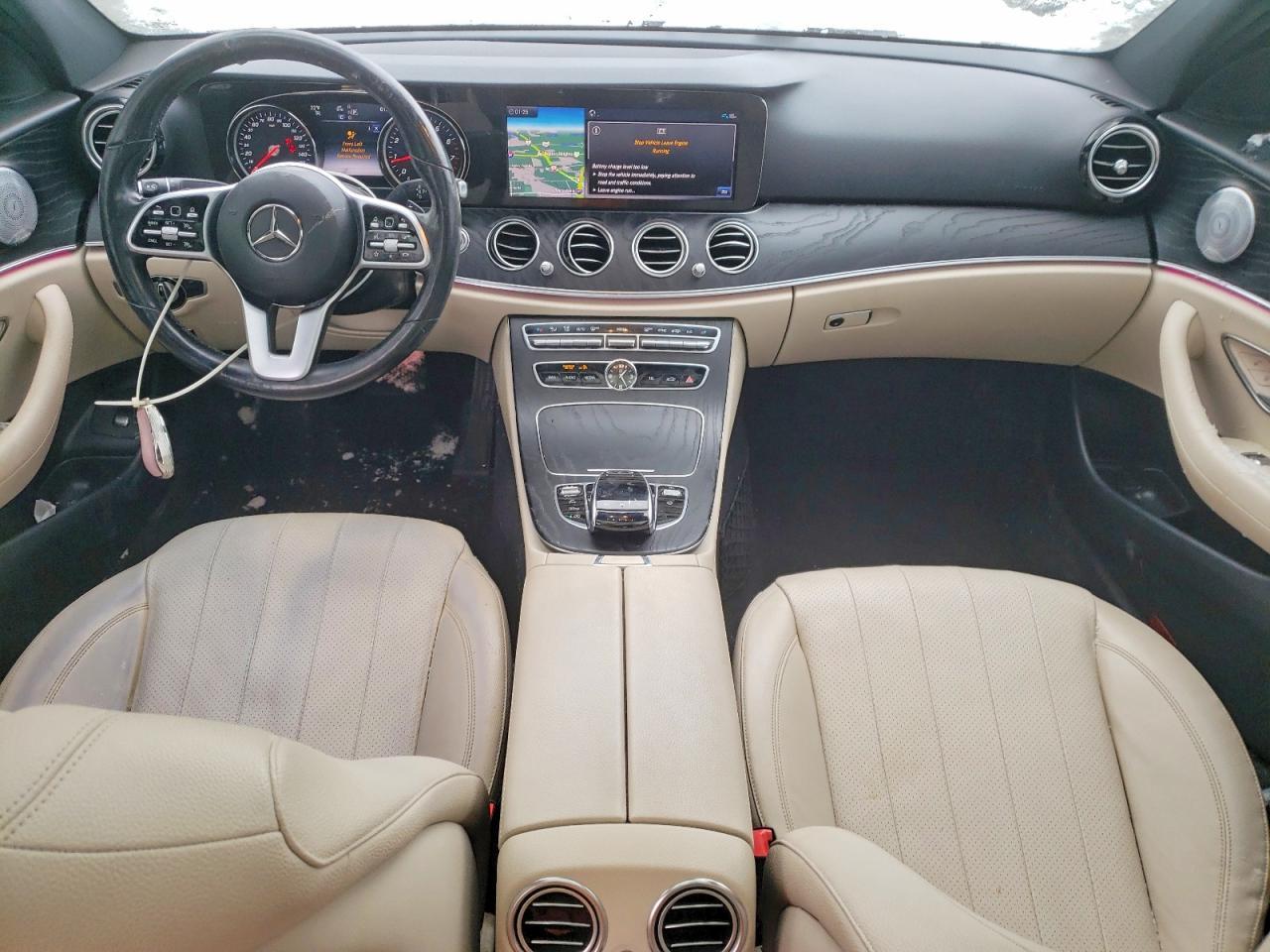 2019 Mercedes-Benz E 300 4Matic - zdjęcie 8