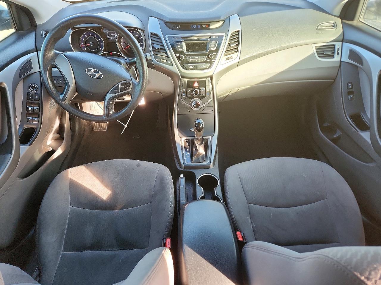 2014 Hyundai Elantra Se - zdjęcie 8