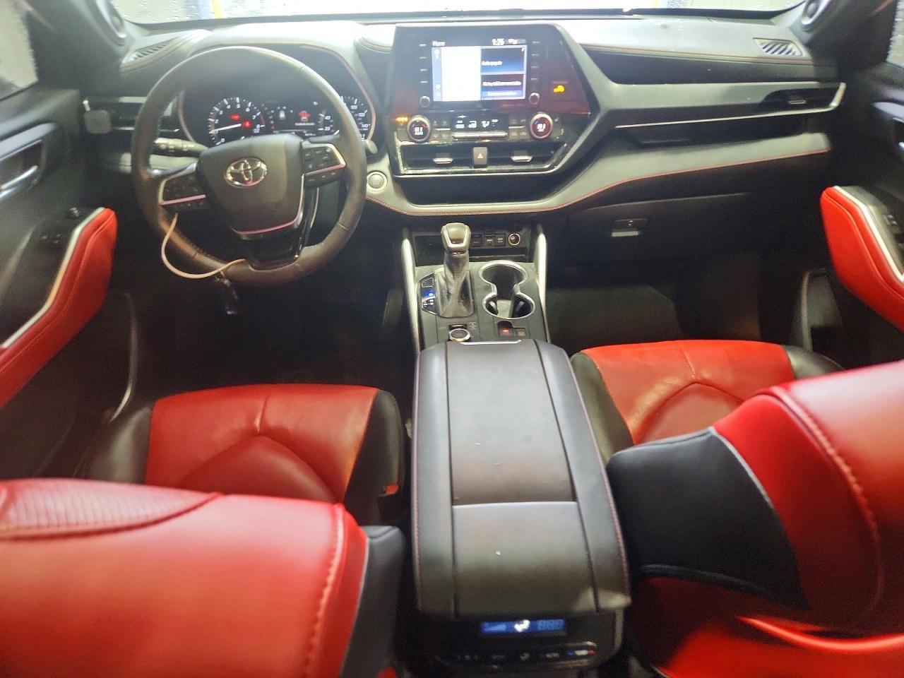 2021 Toyota Highlander Xse - zdjęcie 8