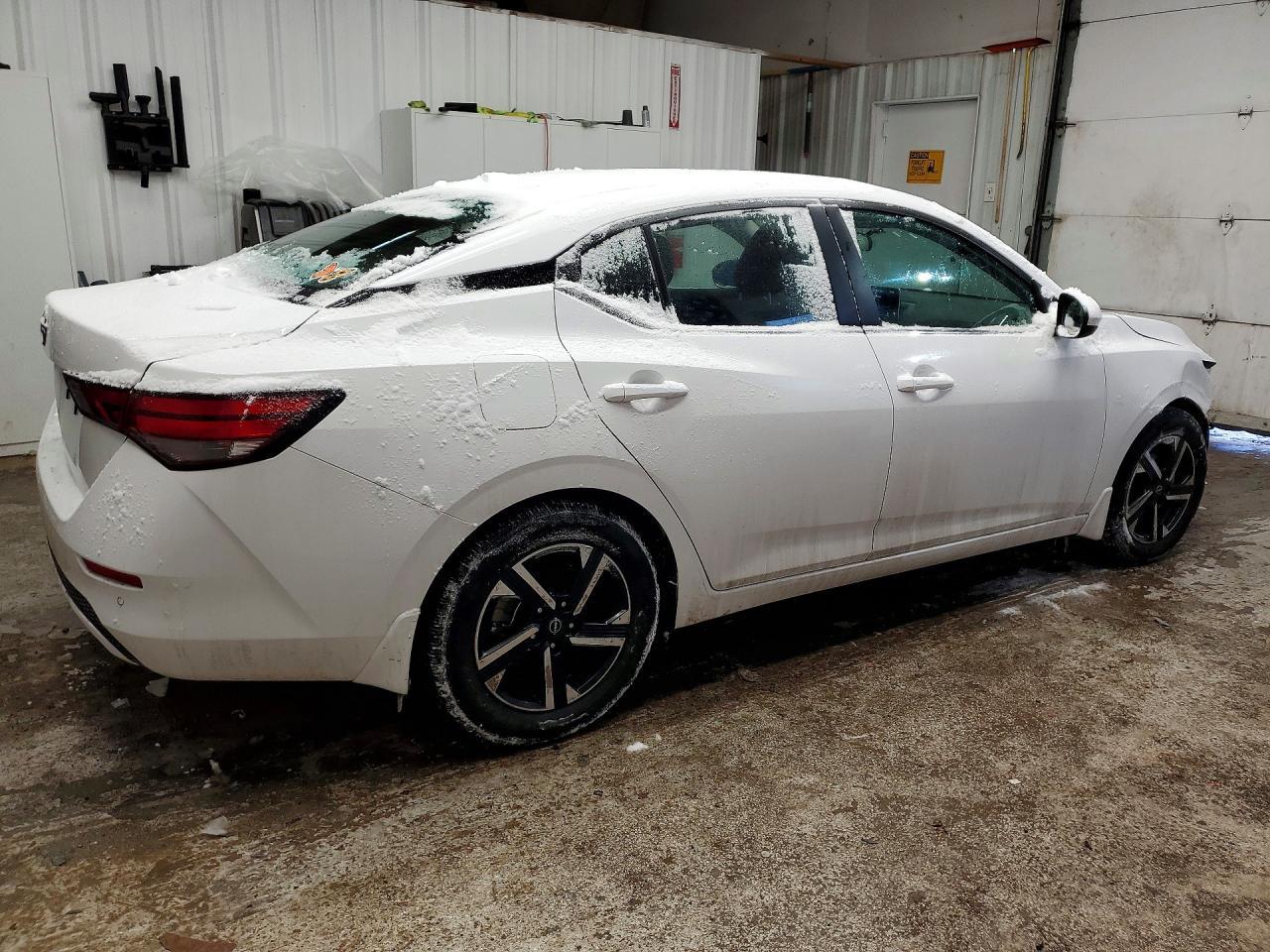 2025 Nissan Sentra Sv - zdjęcie 3