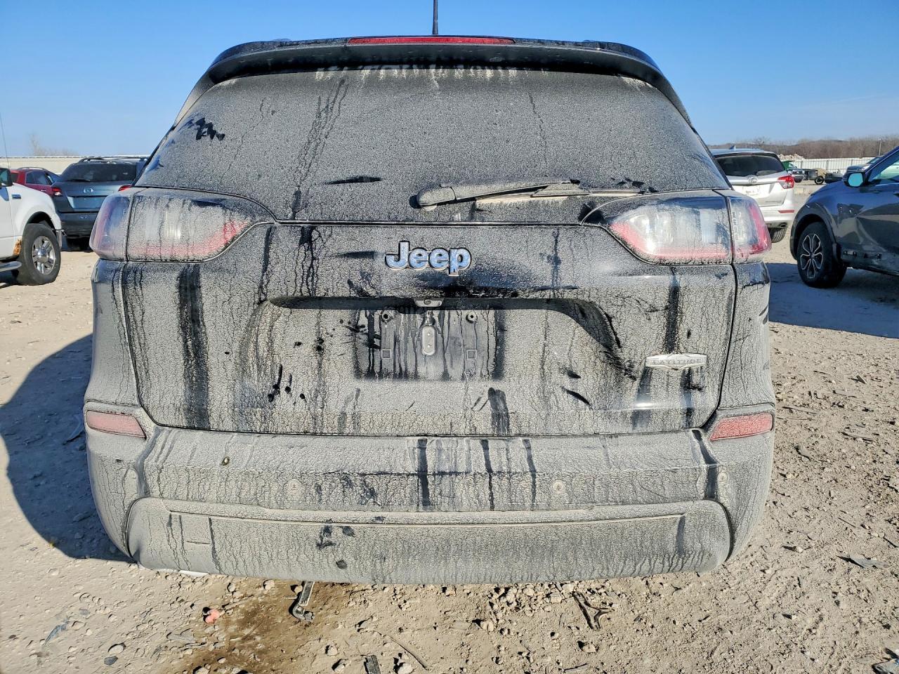 2020 Jeep Cherokee Latitude - zdjęcie 6