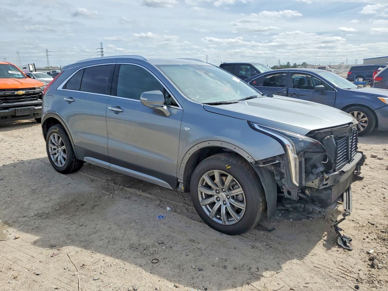 2023 Cadillac Xt4 Premium Luxury - zdjęcie 4