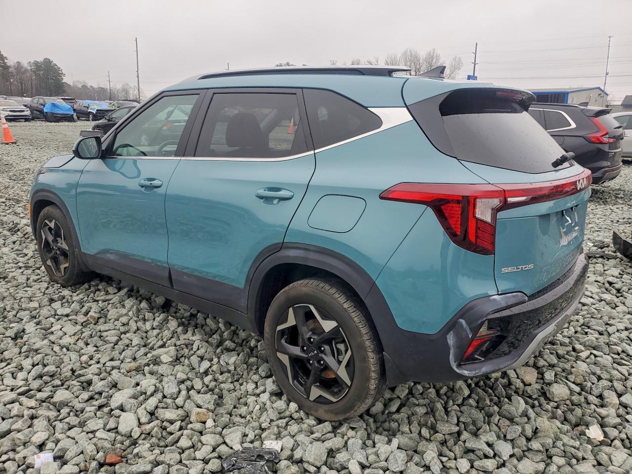 2025 Kia Seltos Ex - zdjęcie 2