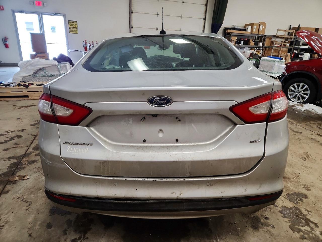 2016 Ford Fusion Se - zdjęcie 11