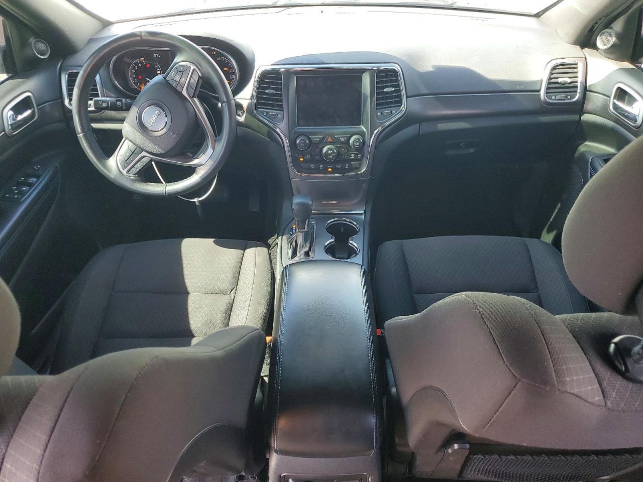 2018 Jeep Grand Cherokee Laredo - zdjęcie 8