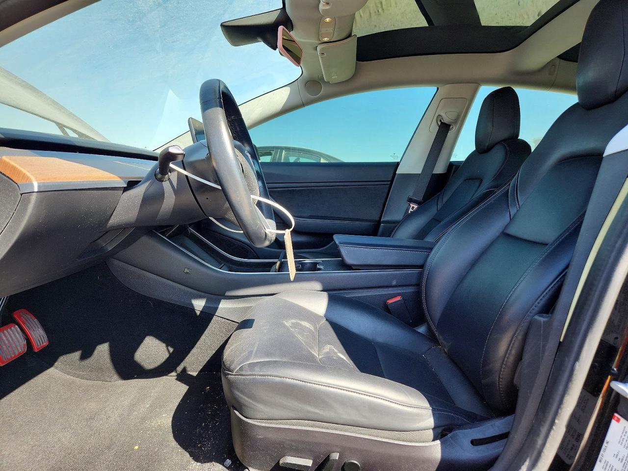 2018 Tesla Model 3 - zdjęcie 7