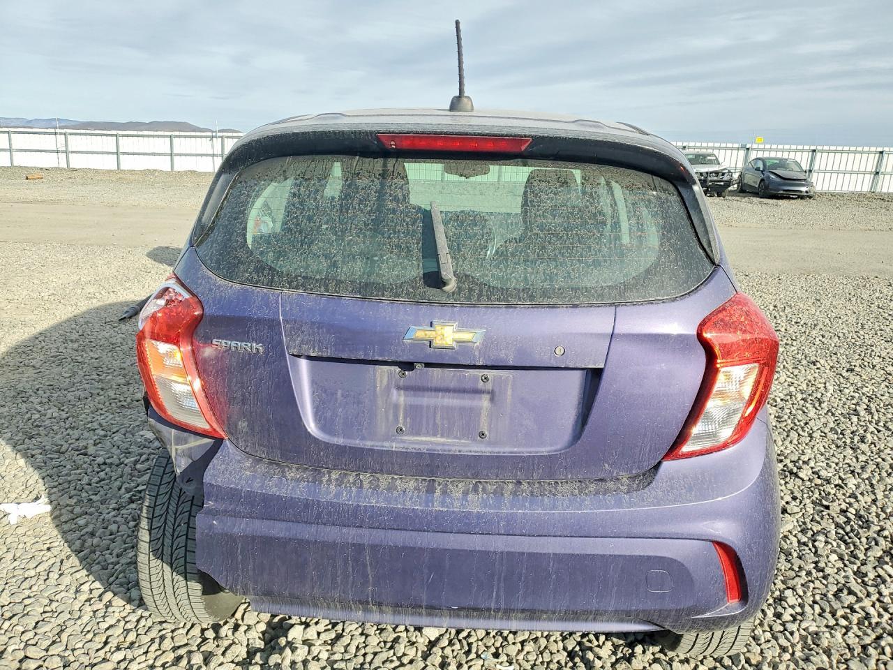 2017 Chevrolet Spark Ls - zdjęcie 6