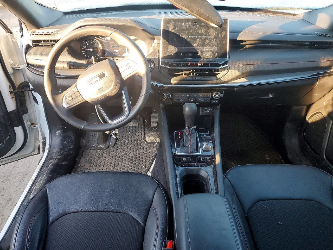 2024 Jeep Compass Trailhawk - zdjęcie 8