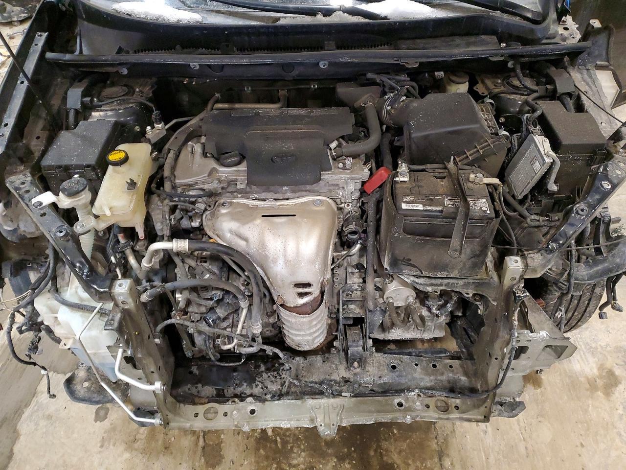 2018 Toyota Rav4 Adventure - zdjęcie 11