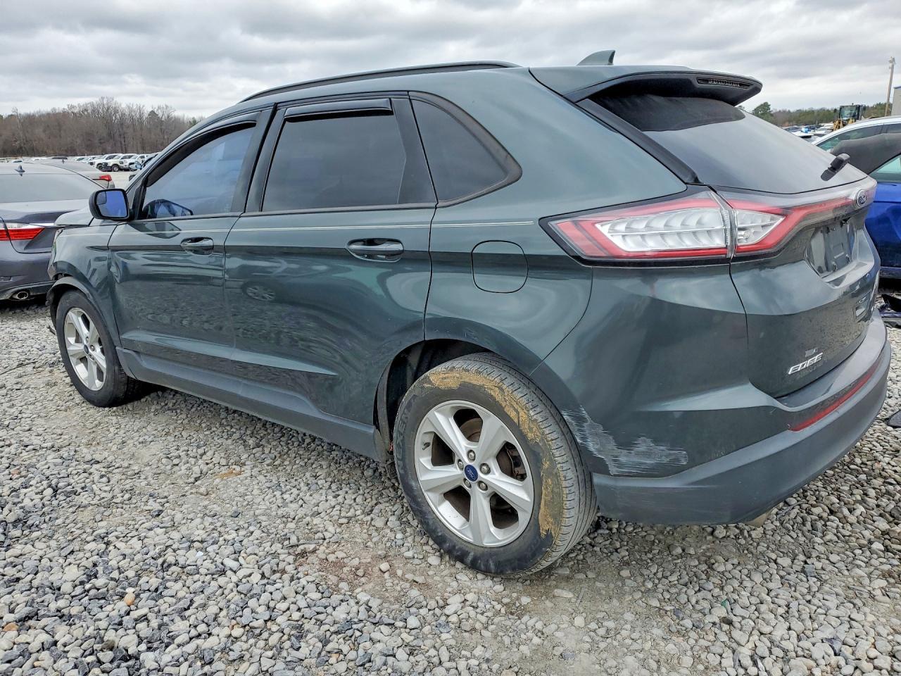 2015 Ford Edge Se - zdjęcie 2