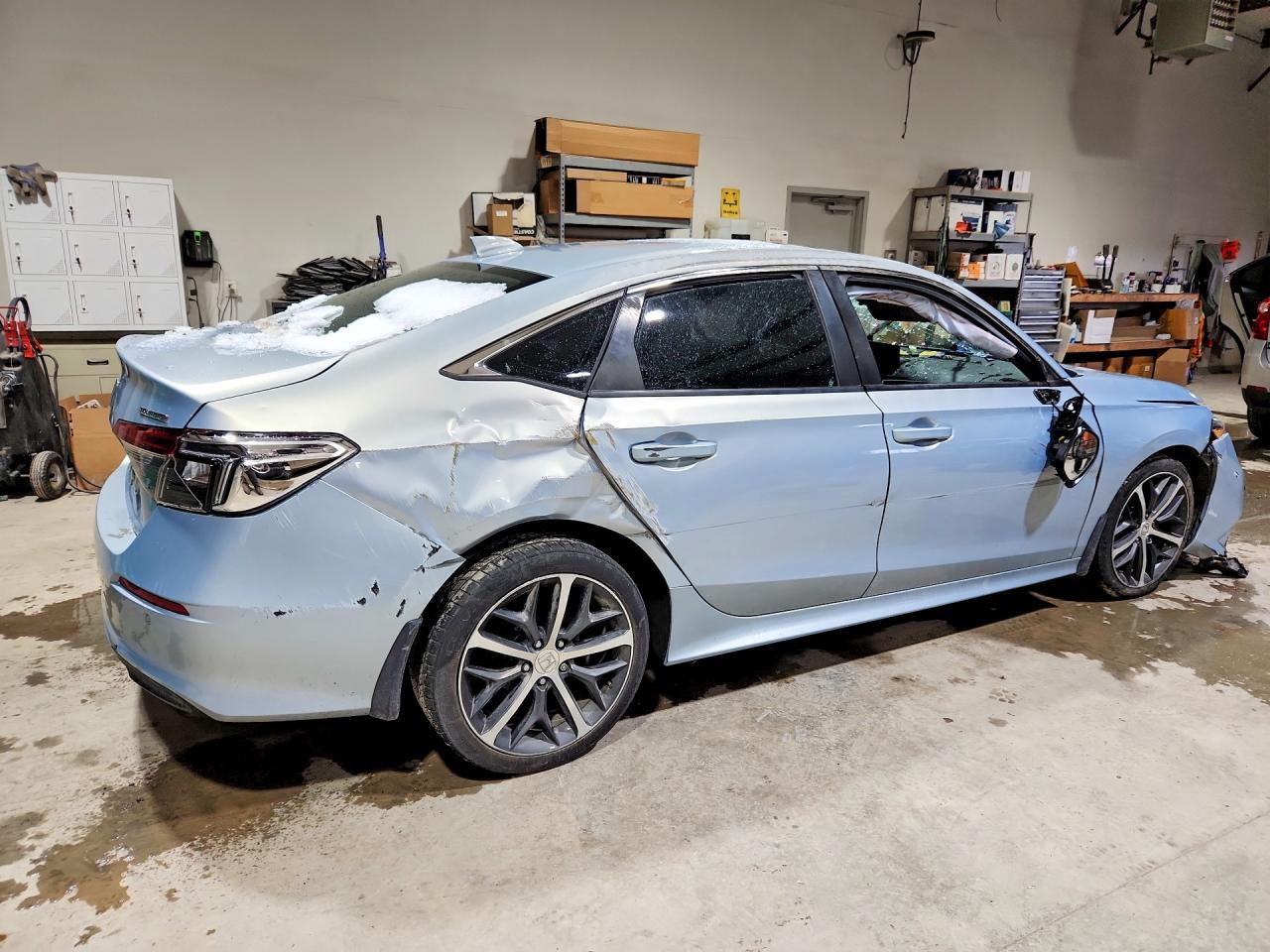 2022 Honda Civic Touring - zdjęcie 3