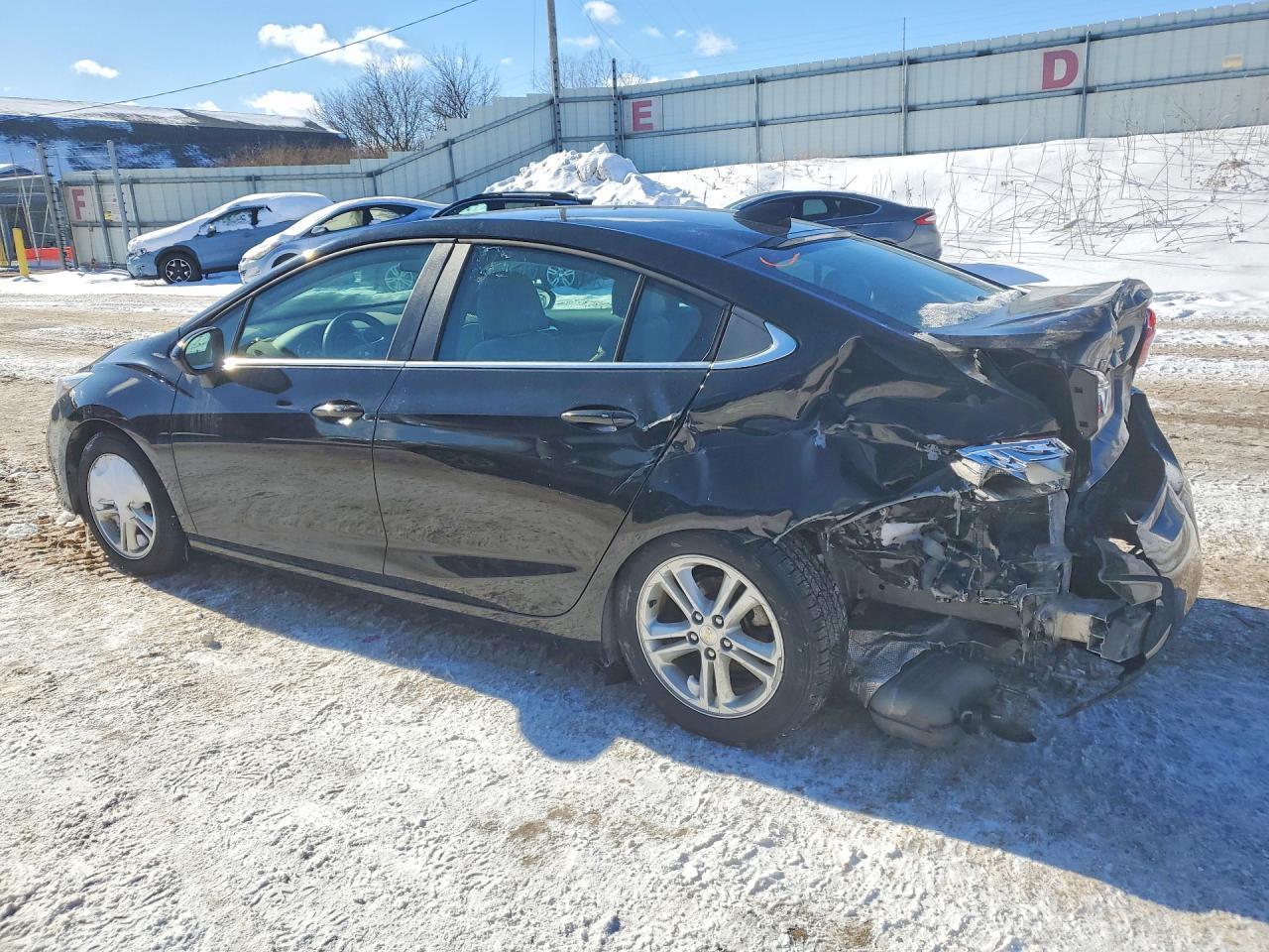 2018 Chevrolet Cruze Lt - zdjęcie 2