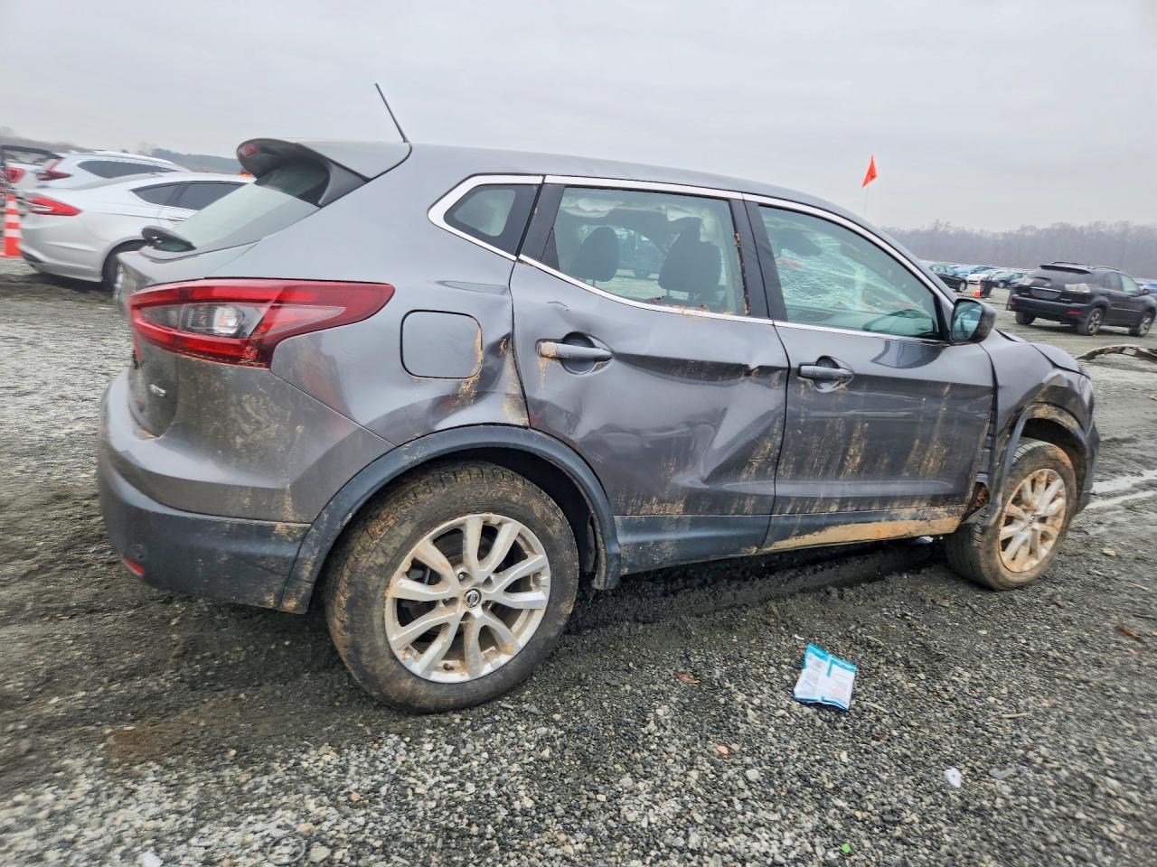 2021 Nissan Rogue Sport S - zdjęcie 3