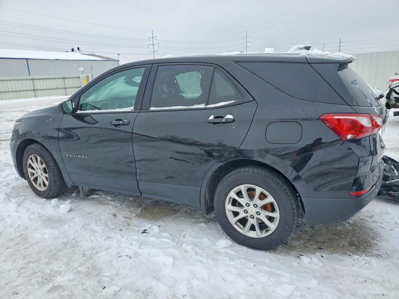 2019 Chevrolet Equinox Ls - zdjęcie 2