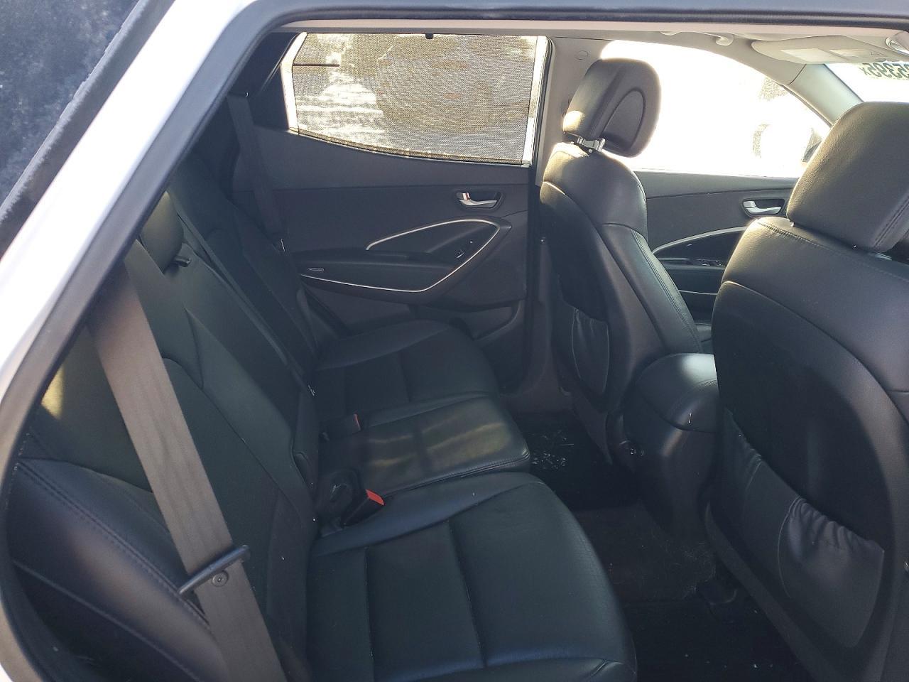 2016 Hyundai Santa Fe Sport - zdjęcie 11