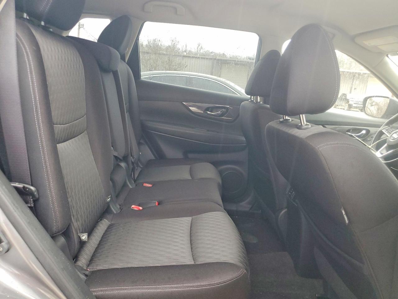 2019 Nissan Rogue Sv - zdjęcie 10