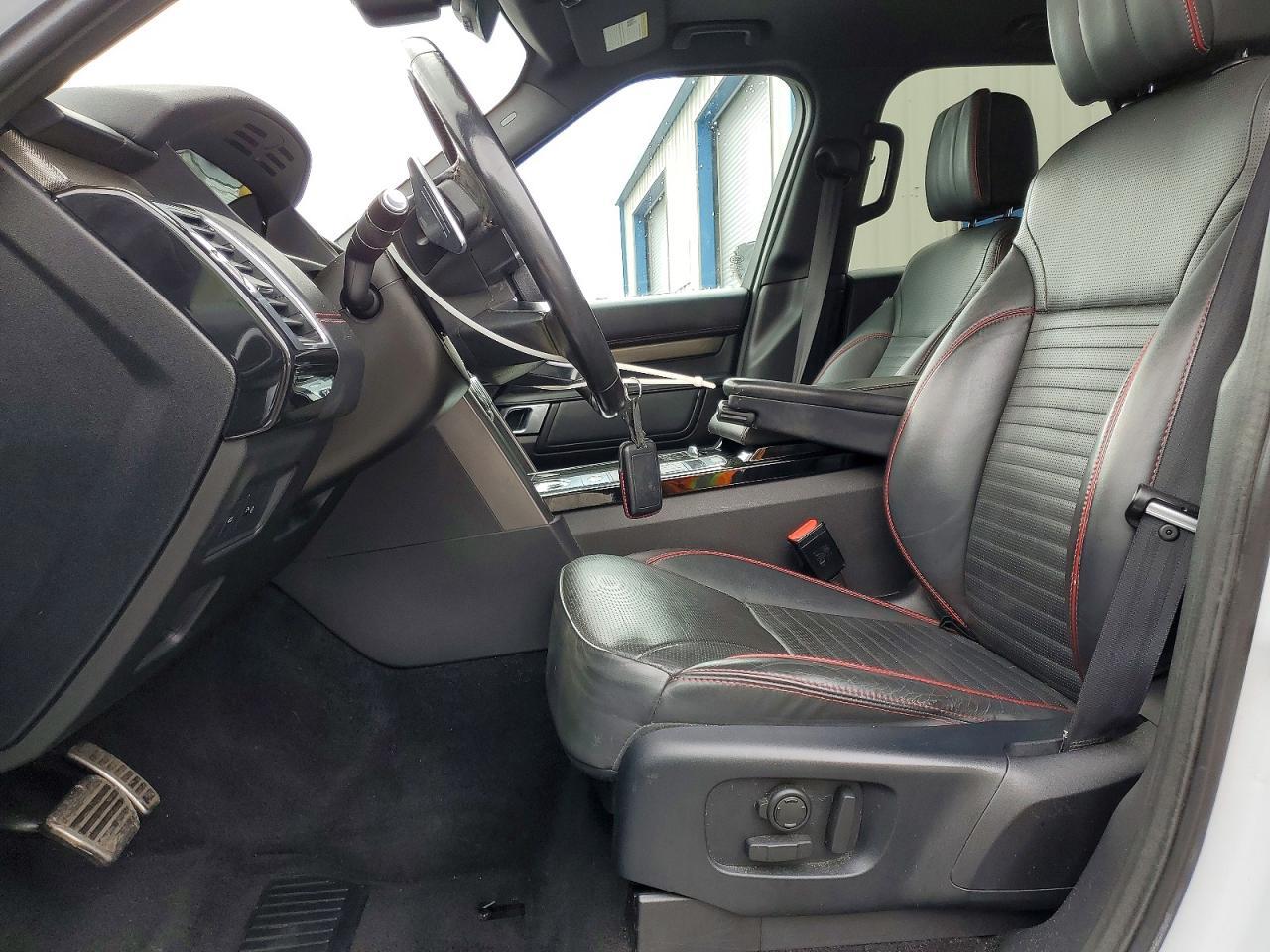 2018 Land Rover Discovery Hse Luxury - zdjęcie 7