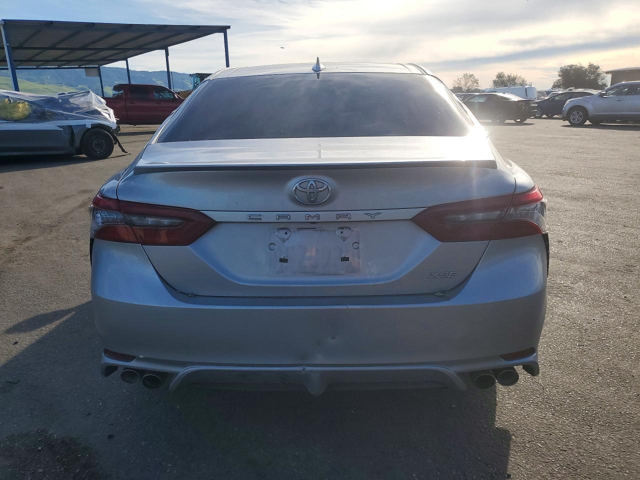 2023 Toyota Camry Xse - zdjęcie 6