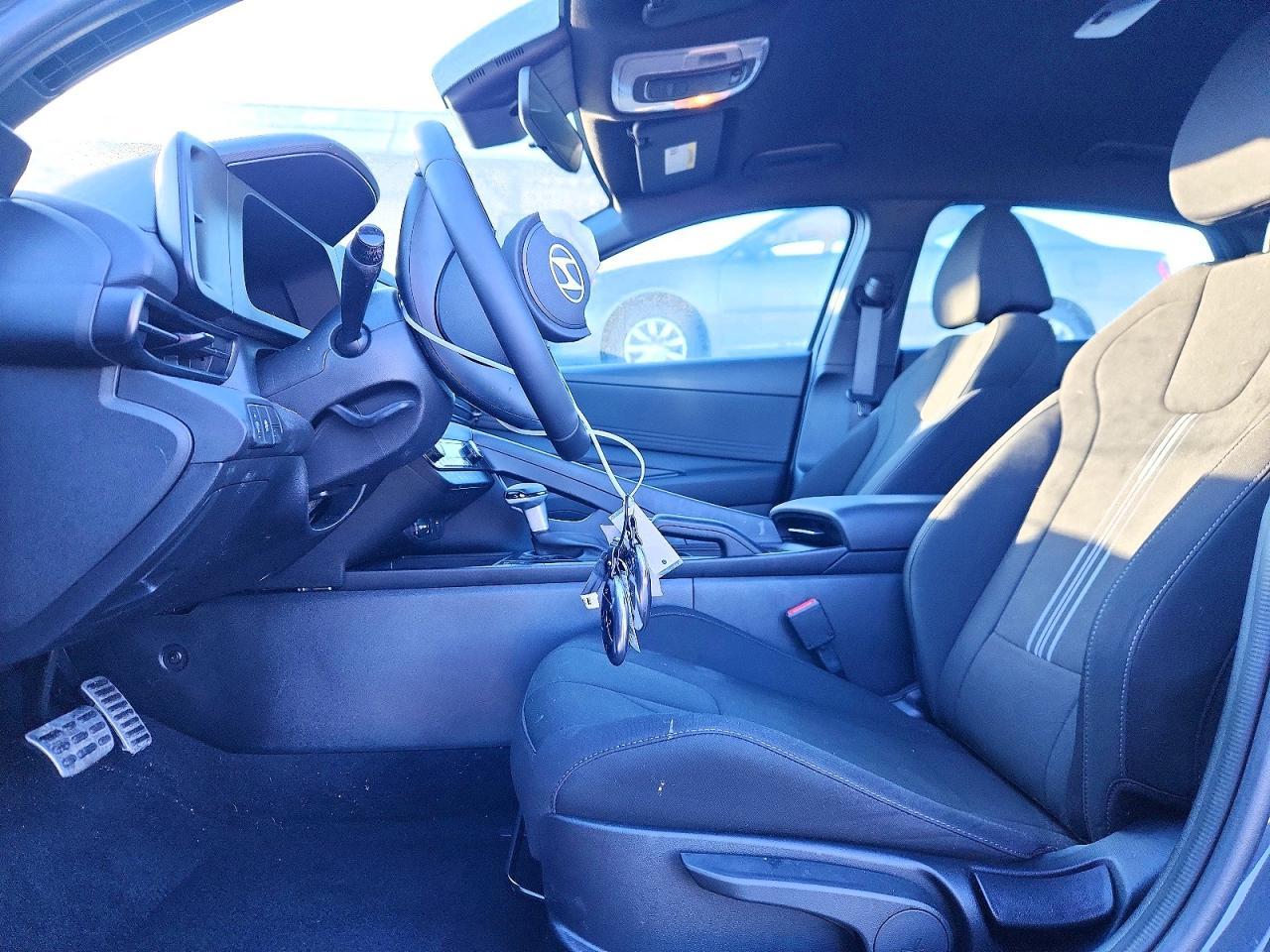 2025 Hyundai Elantra Sel Sport - zdjęcie 7