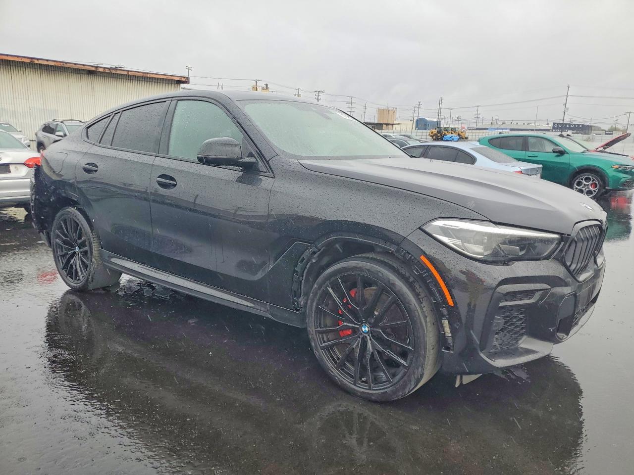 2023 BMW X6 xDrive40I - zdjęcie 4