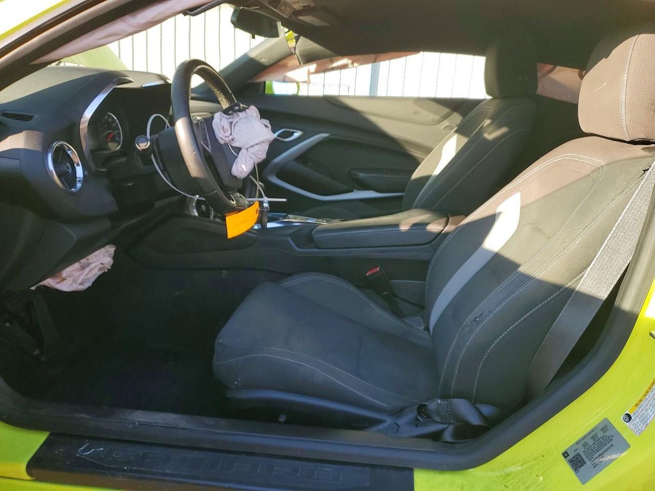 2020 Chevrolet Camaro Ls - zdjęcie 7