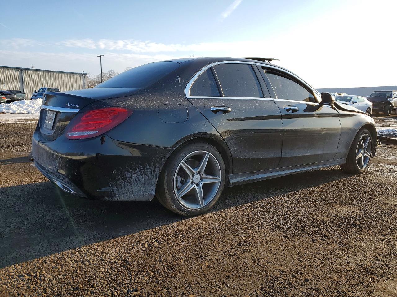 2015 Mercedes-Benz C 400 4Matic - zdjęcie 3