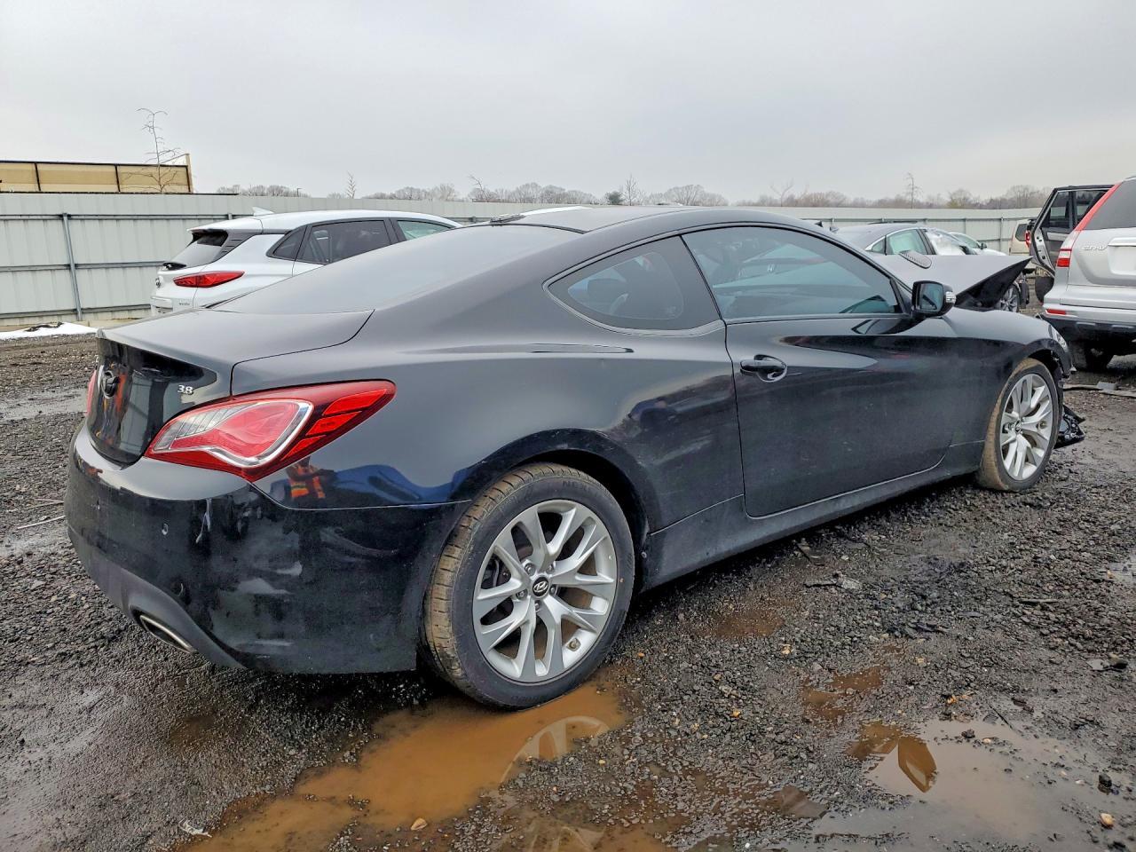 2013 Hyundai Genesis Coupe 3.8 Grand Touring - zdjęcie 3