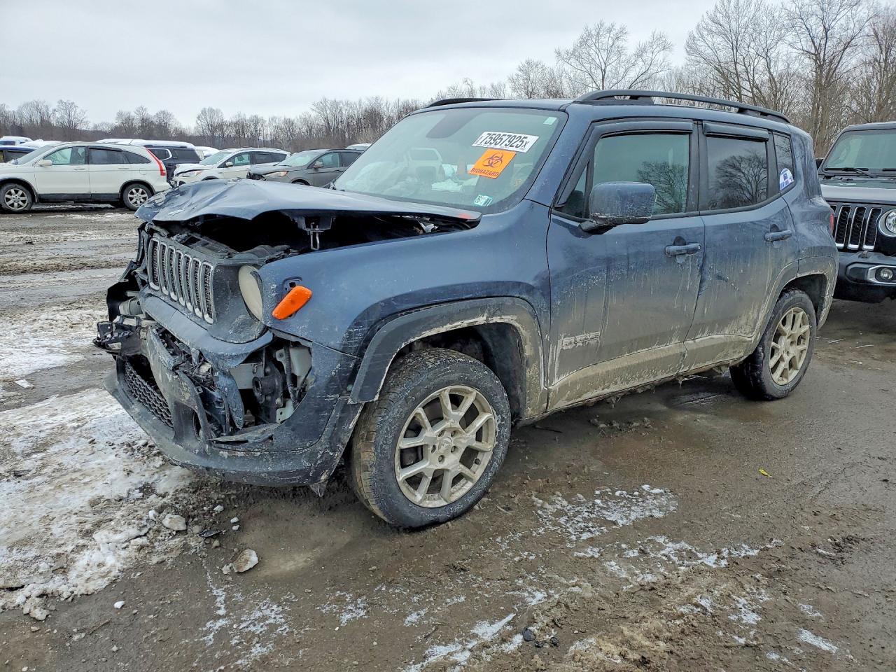 2019 Jeep Renegade Latitude - zdjęcie główne