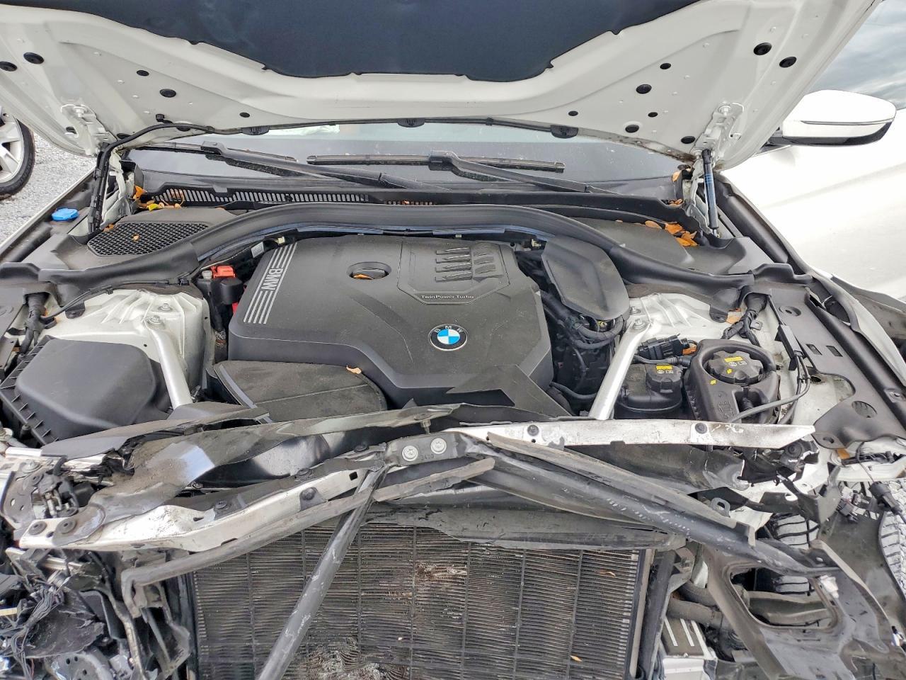 2021 BMW 530 I - zdjęcie 11