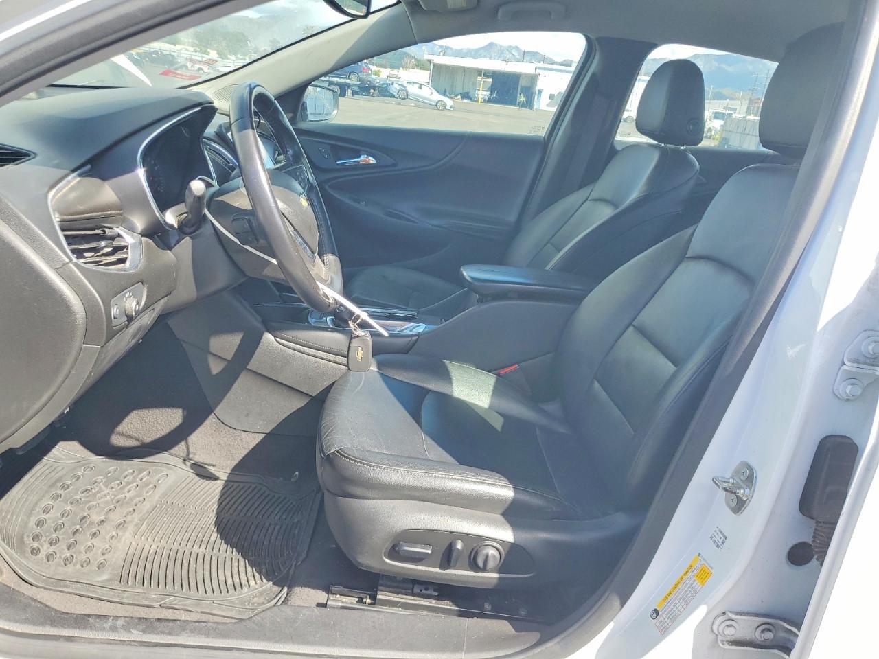 2018 Chevrolet Malibu Lt - zdjęcie 7